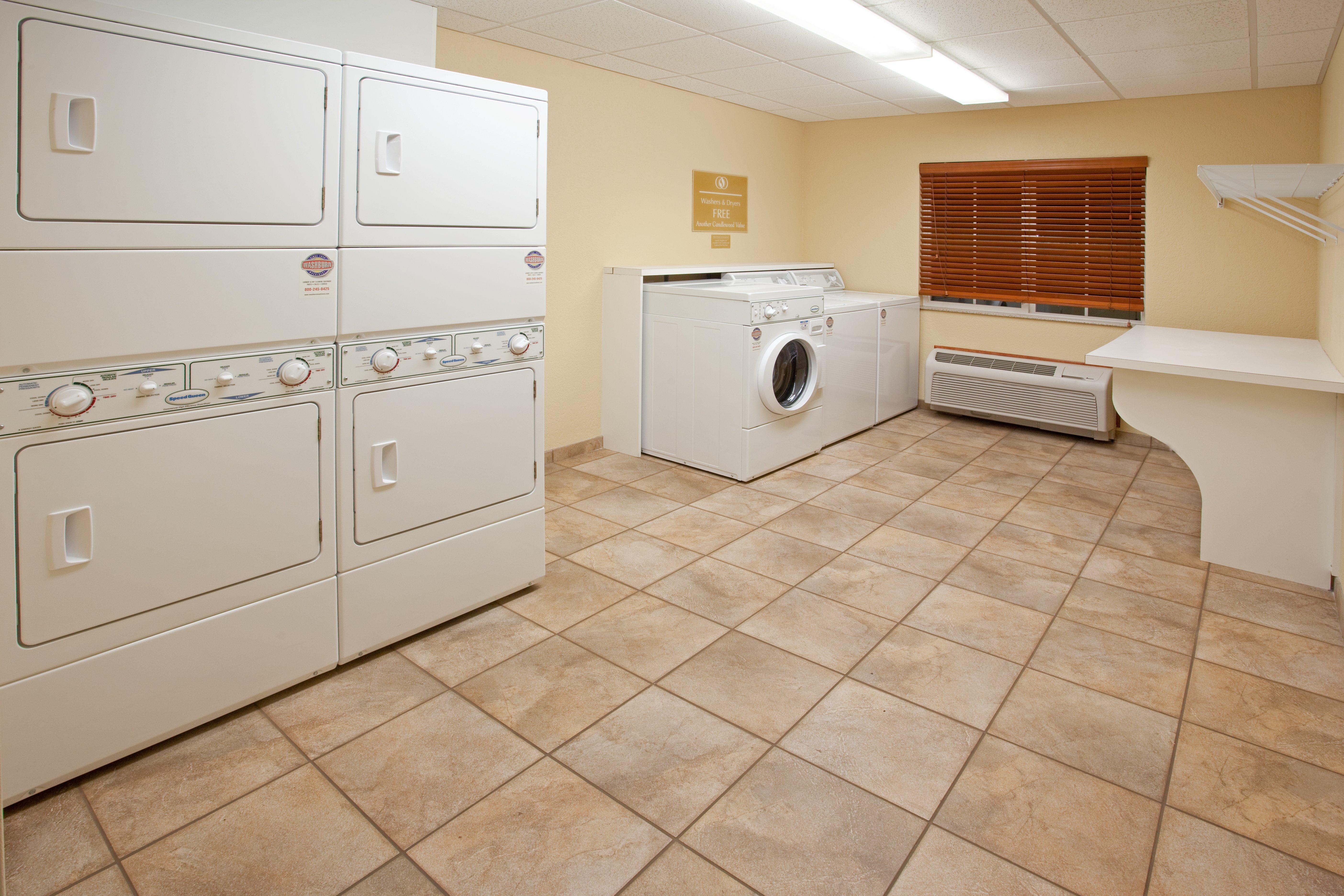 Candlewood Suites Elgin - Northwest Chicago By Ihg Ngoại thất bức ảnh