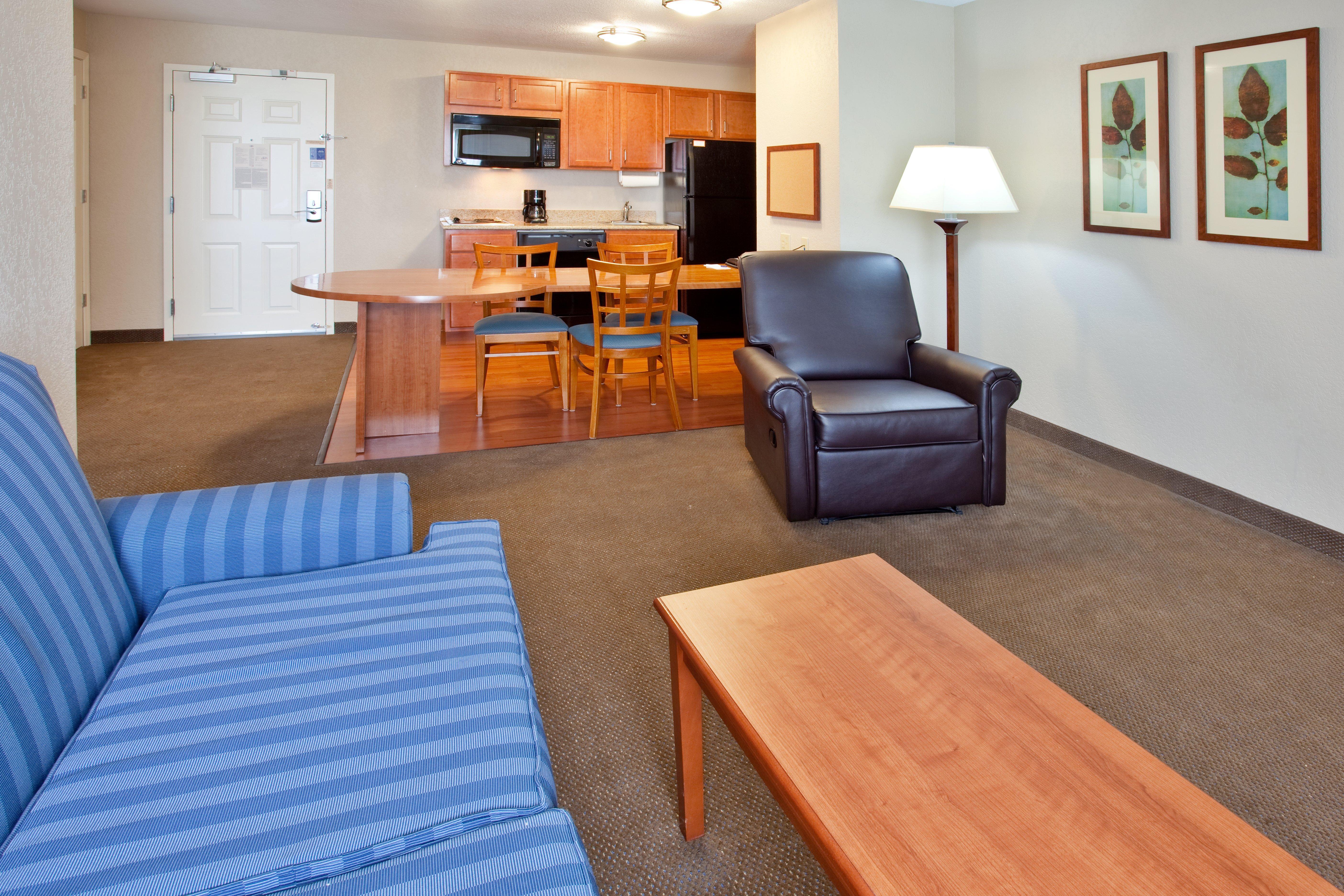 Candlewood Suites Elgin - Northwest Chicago By Ihg Ngoại thất bức ảnh